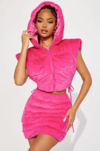 Everything I Want Faux Fur Skirt Set - Fuchsia sold by Fashion Nova