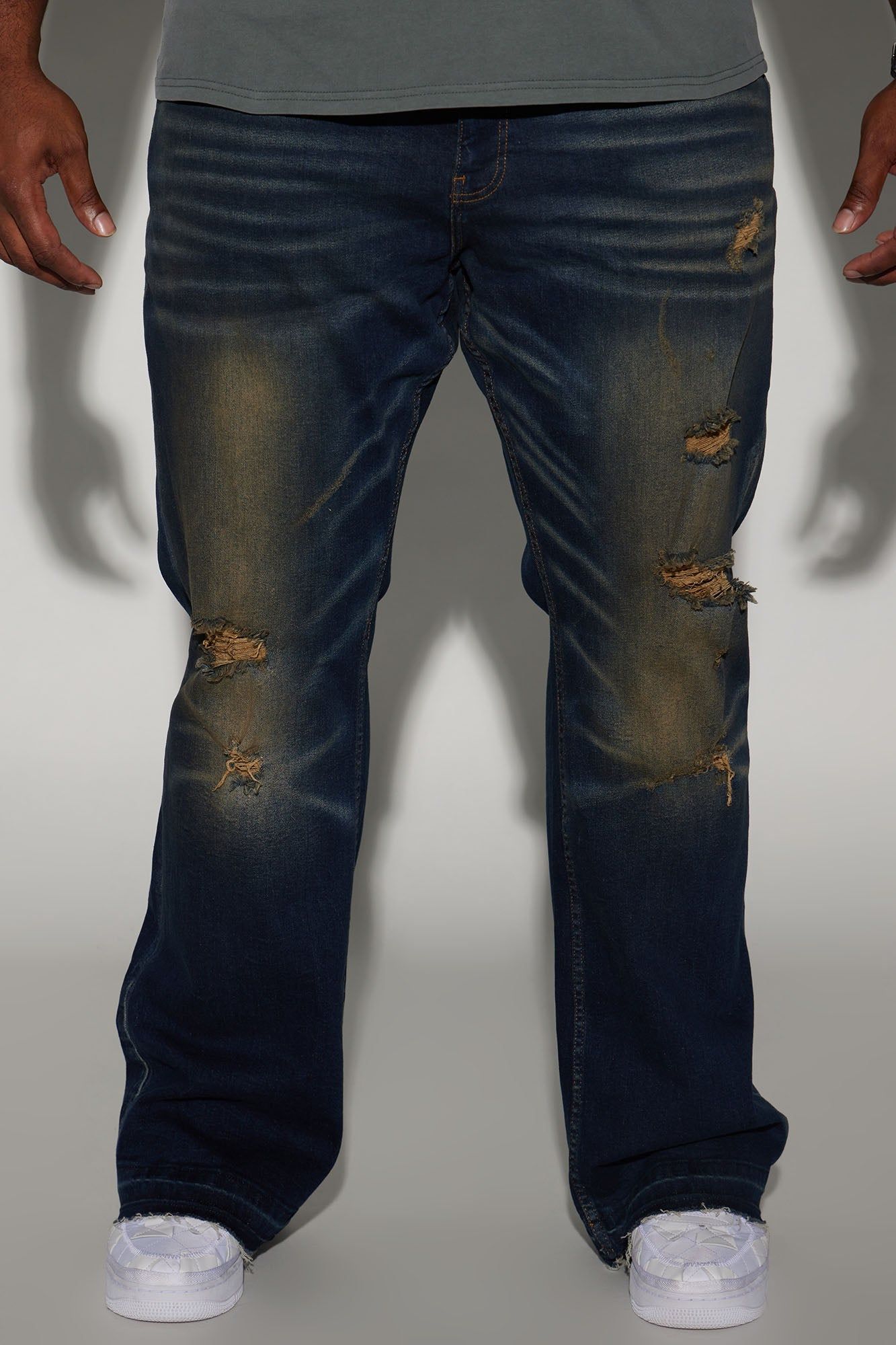 Clover Vintage Stacked Slim Flare Jeans - Vintage Blue Wash sold by Fashion Nova product image thumbnail 5