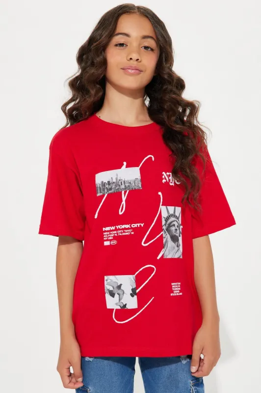 Mini NYC Gallery Short Sleeve Tee - Red sold by Fashion Nova