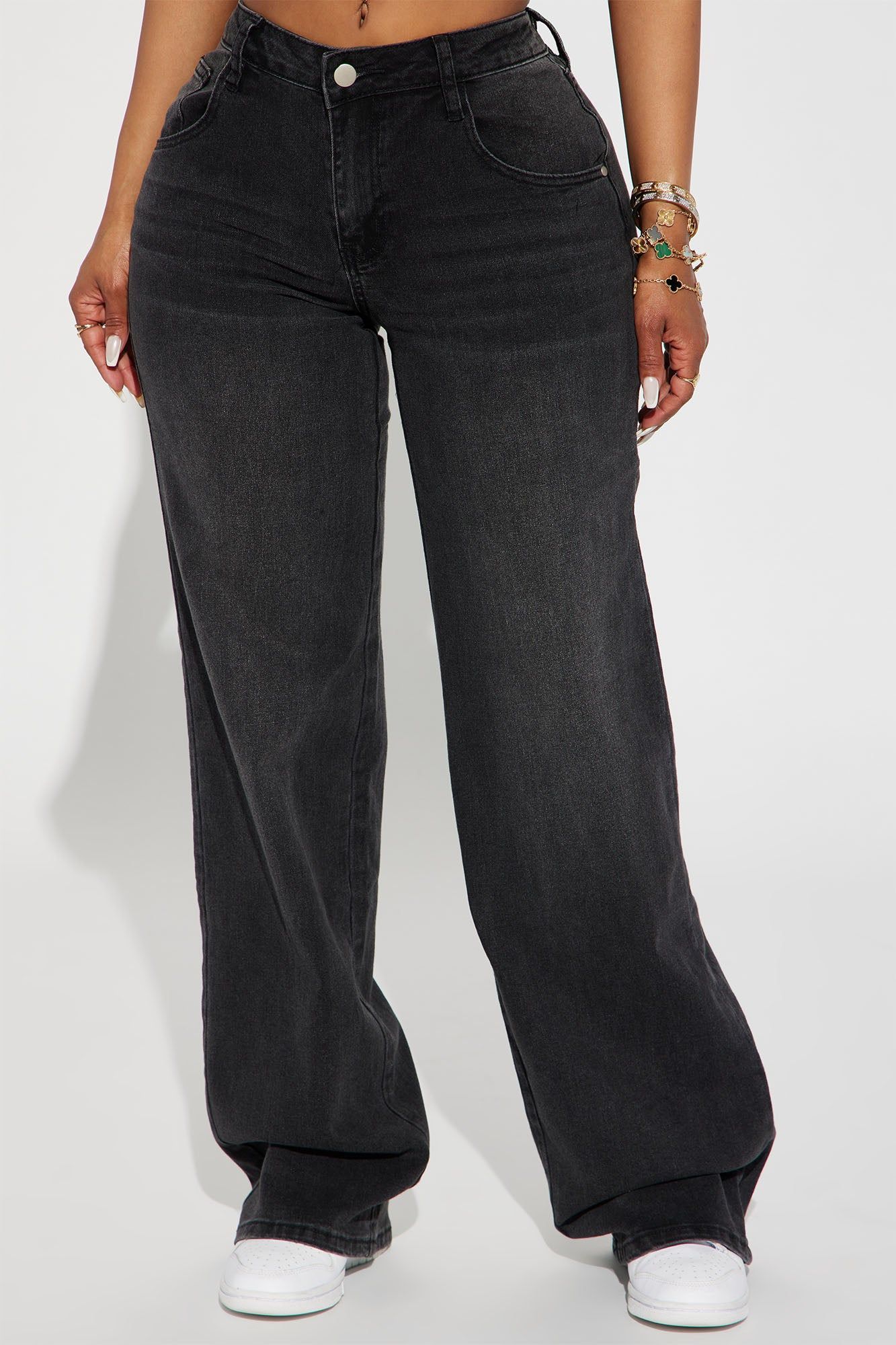 Vita Low Waist Stretch Baggy Jeans - Black Wash sold by Fashion Nova product image thumbnail 2