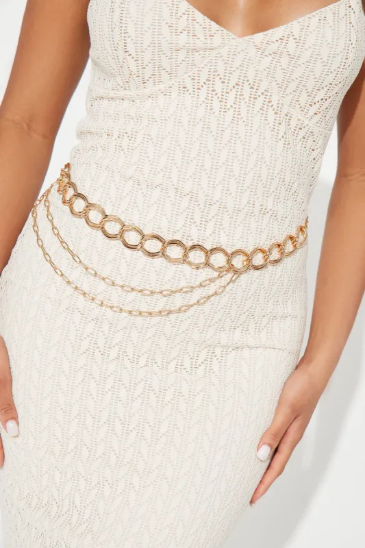 Boss It Up Chain Belt - Gold sold by Fashion Nova