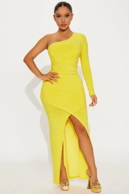 Stacy Ruched Maxi Dress - Yellow sold by Fashion Nova