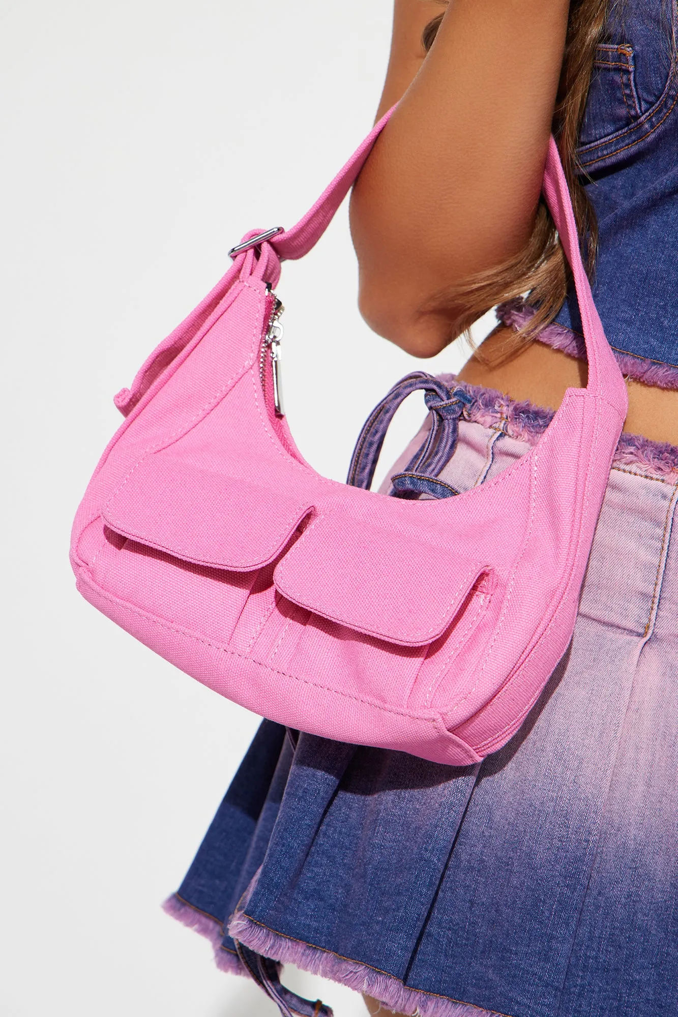 Everyday Cargo Handbag - Pink sold by Fashion Nova