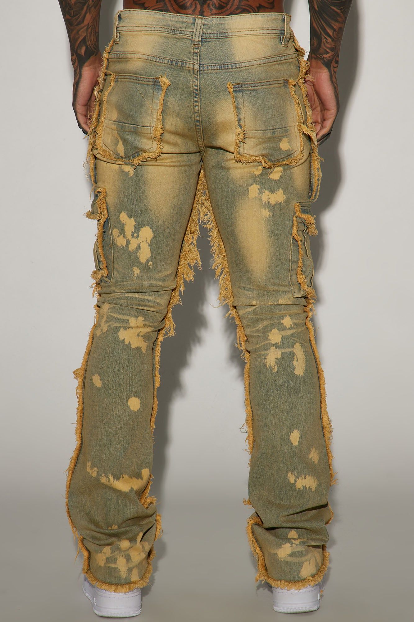 We Got This Fray Stacked Skinny Flare Jeans - Medium Wash sold by Fashion Nova product image thumbnail 4