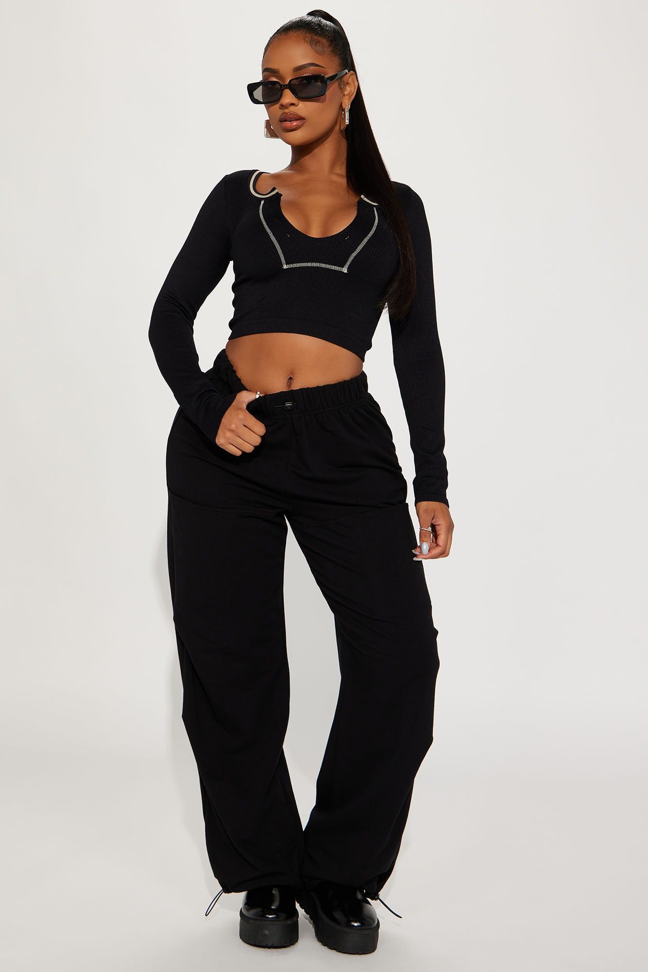 Savannah Seamless Top - Black sold by Fashion Nova product image thumbnail 2