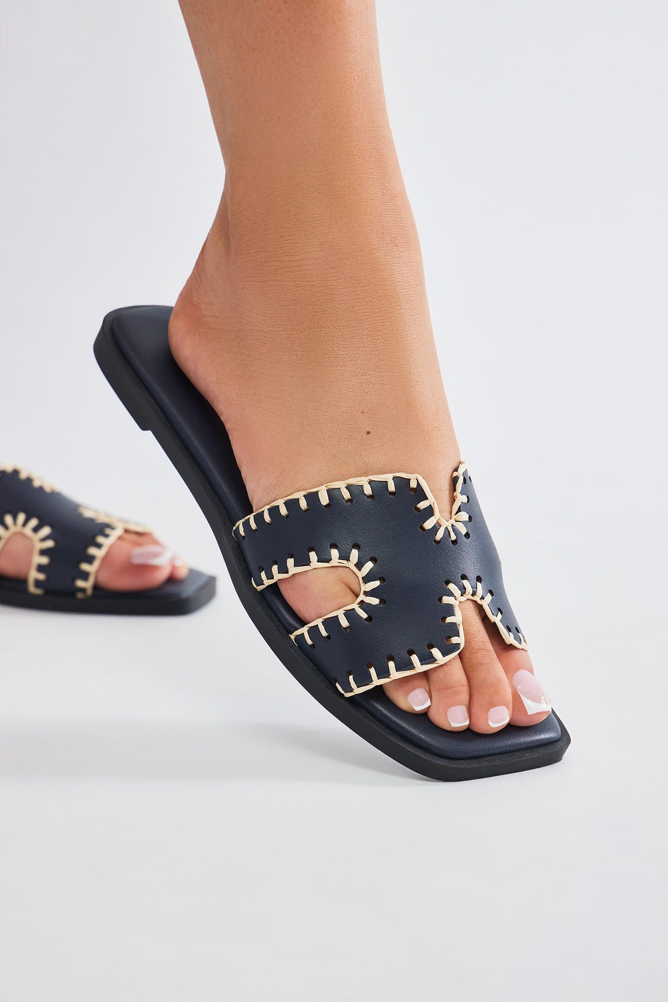 Joele Flat Sandals - Navy sold by Fashion Nova