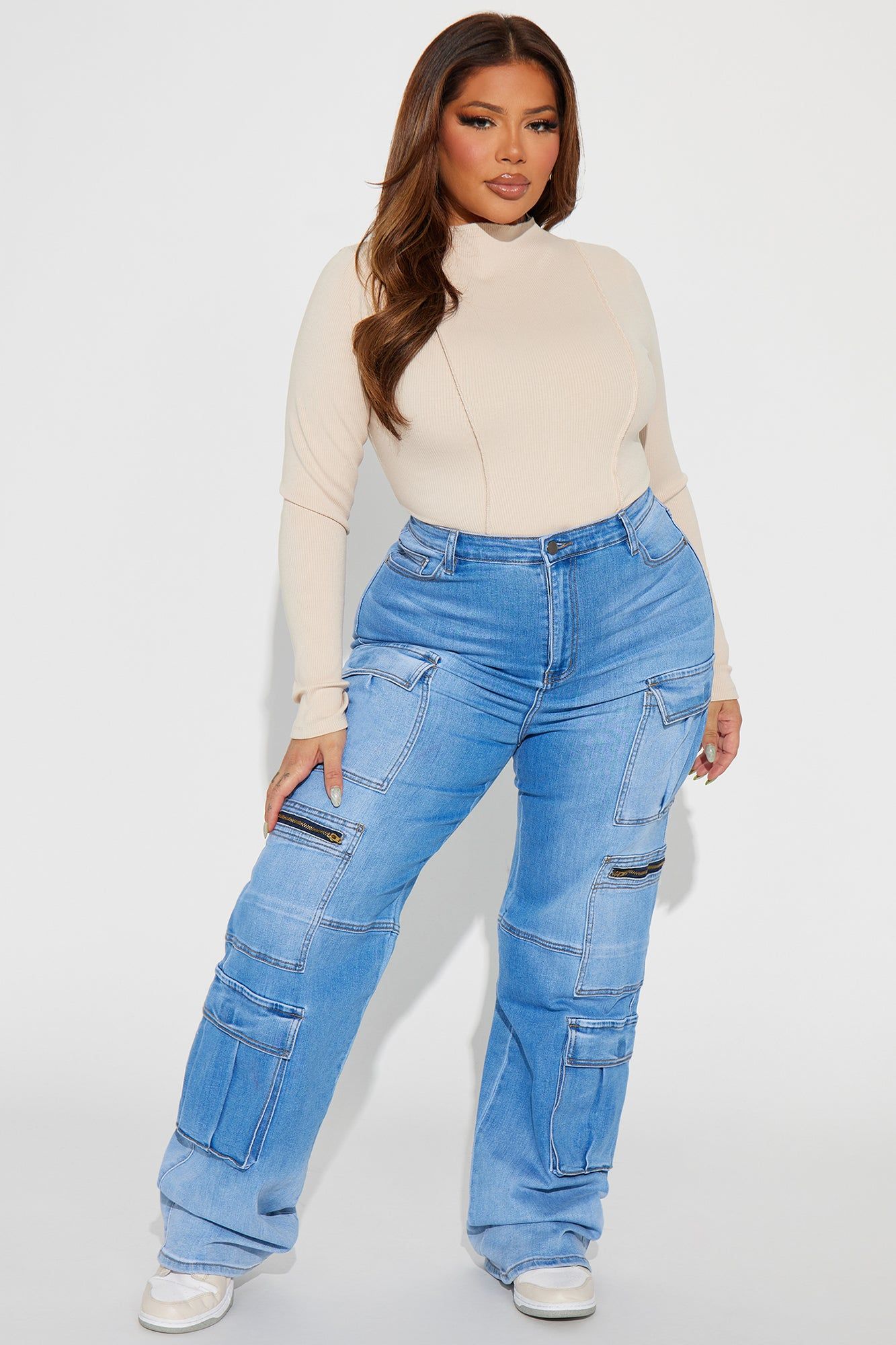 Back Talking Stretch Straight Cargo Jeans - Medium Wash sold by Fashion Nova product image thumbnail 4