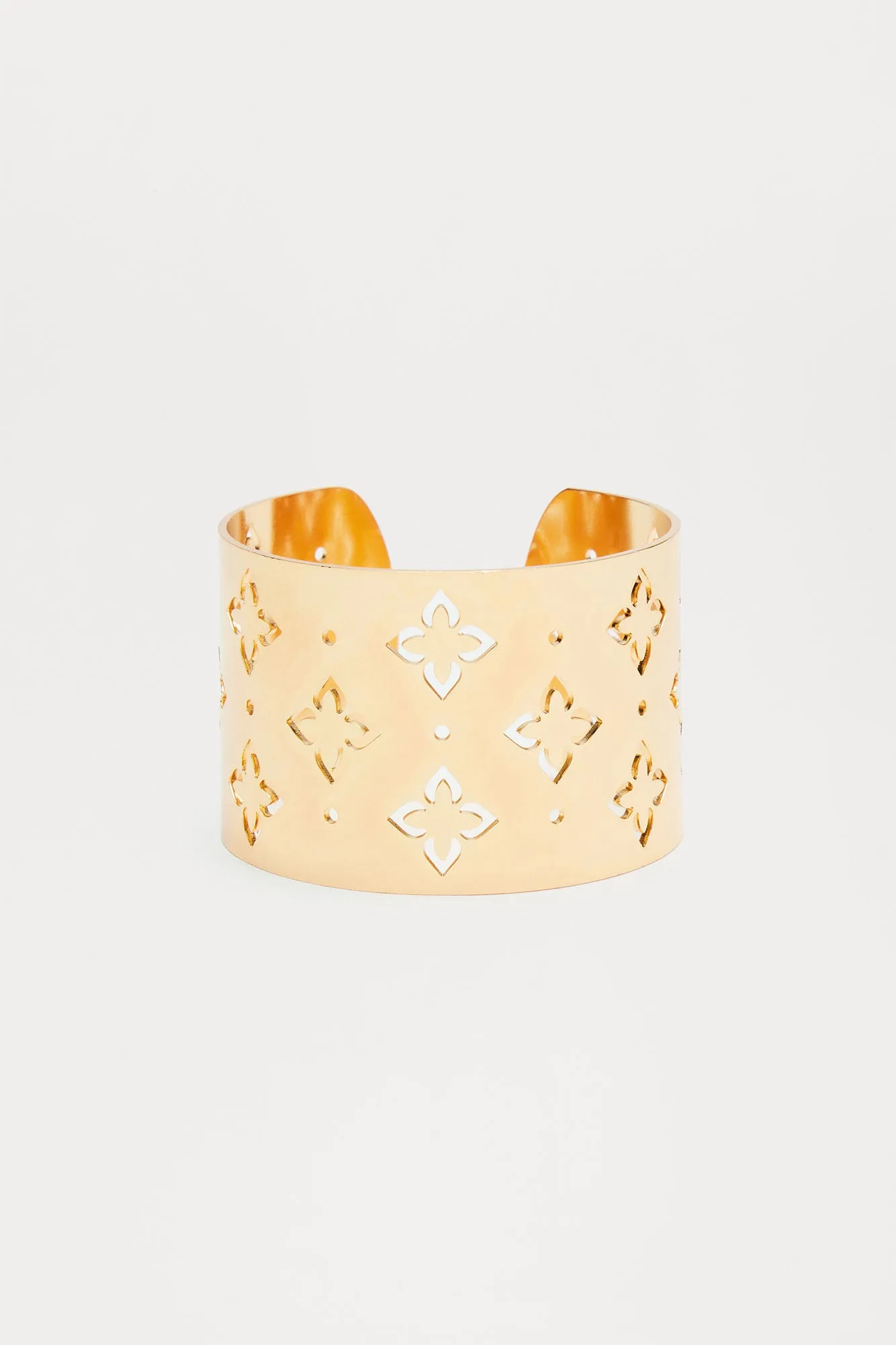 Clover Cuff Bracelet - Gold sold by Fashion Nova product image thumbnail 3