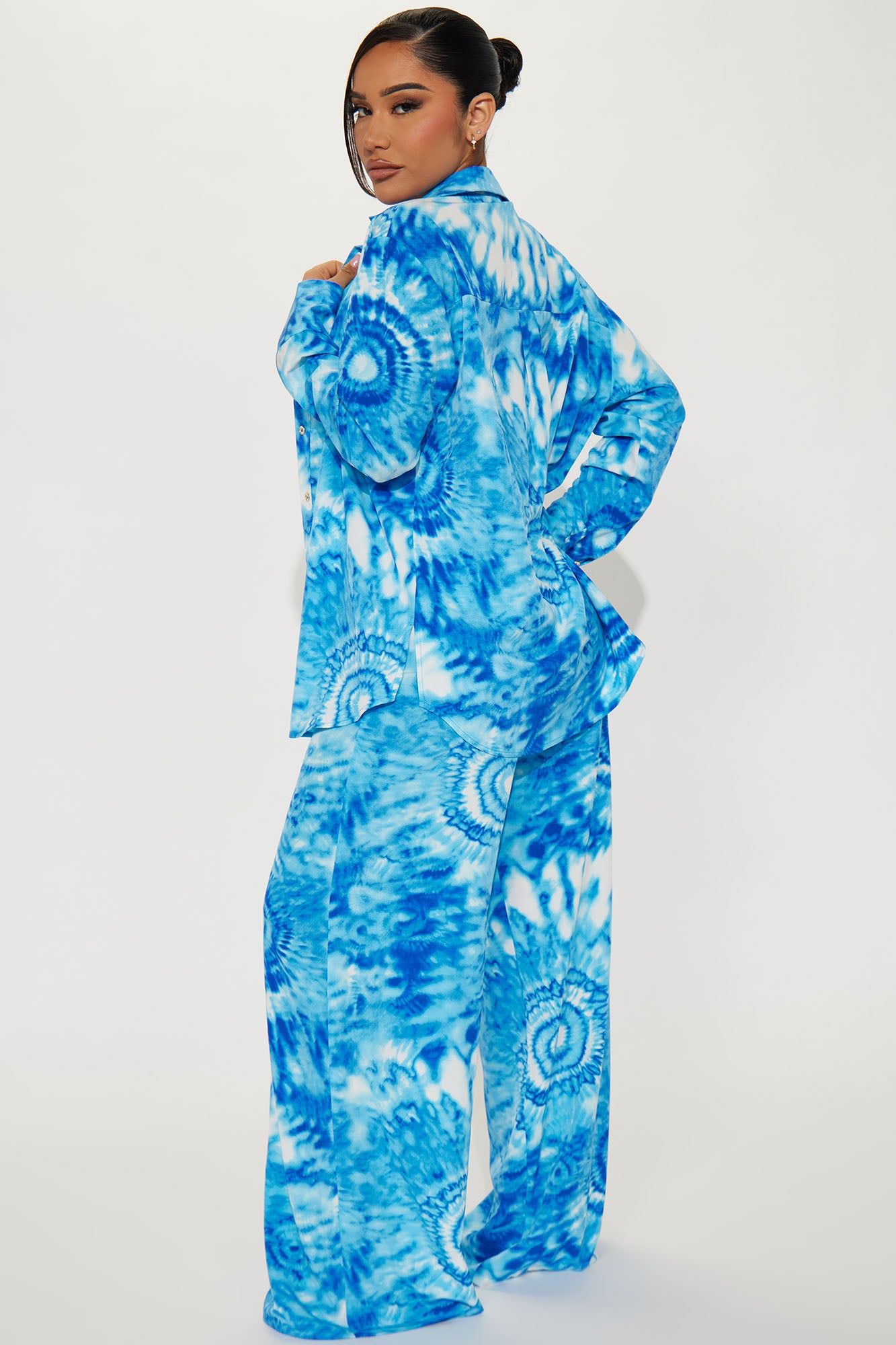 Kasey 3 Piece Tie Dye Pant Set - Blue/combo sold by Fashion Nova product image thumbnail 3