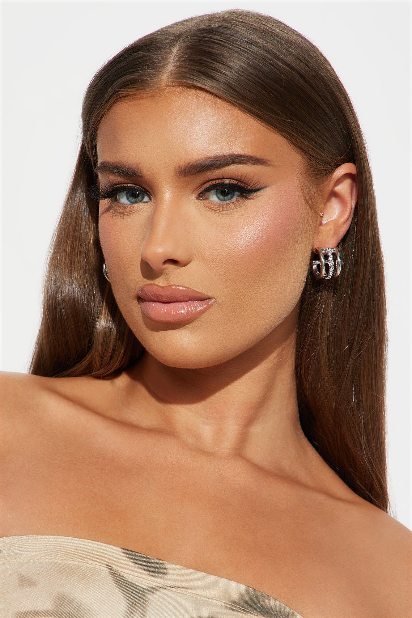 Sundaze Glow Earrings - Silver sold by Fashion Nova product image thumbnail 2