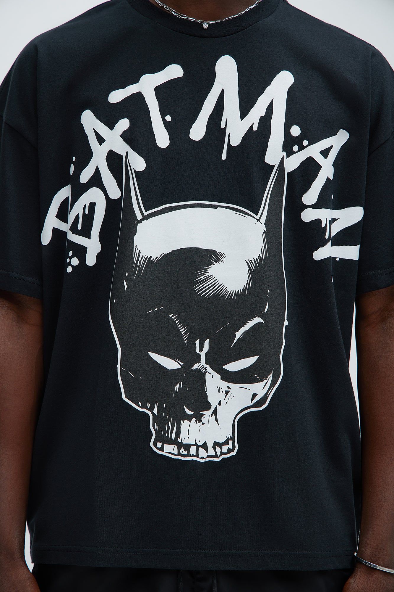 Batman Skull Oversize Short Sleeve Tee - Black sold by Fashion Nova product image thumbnail 2
