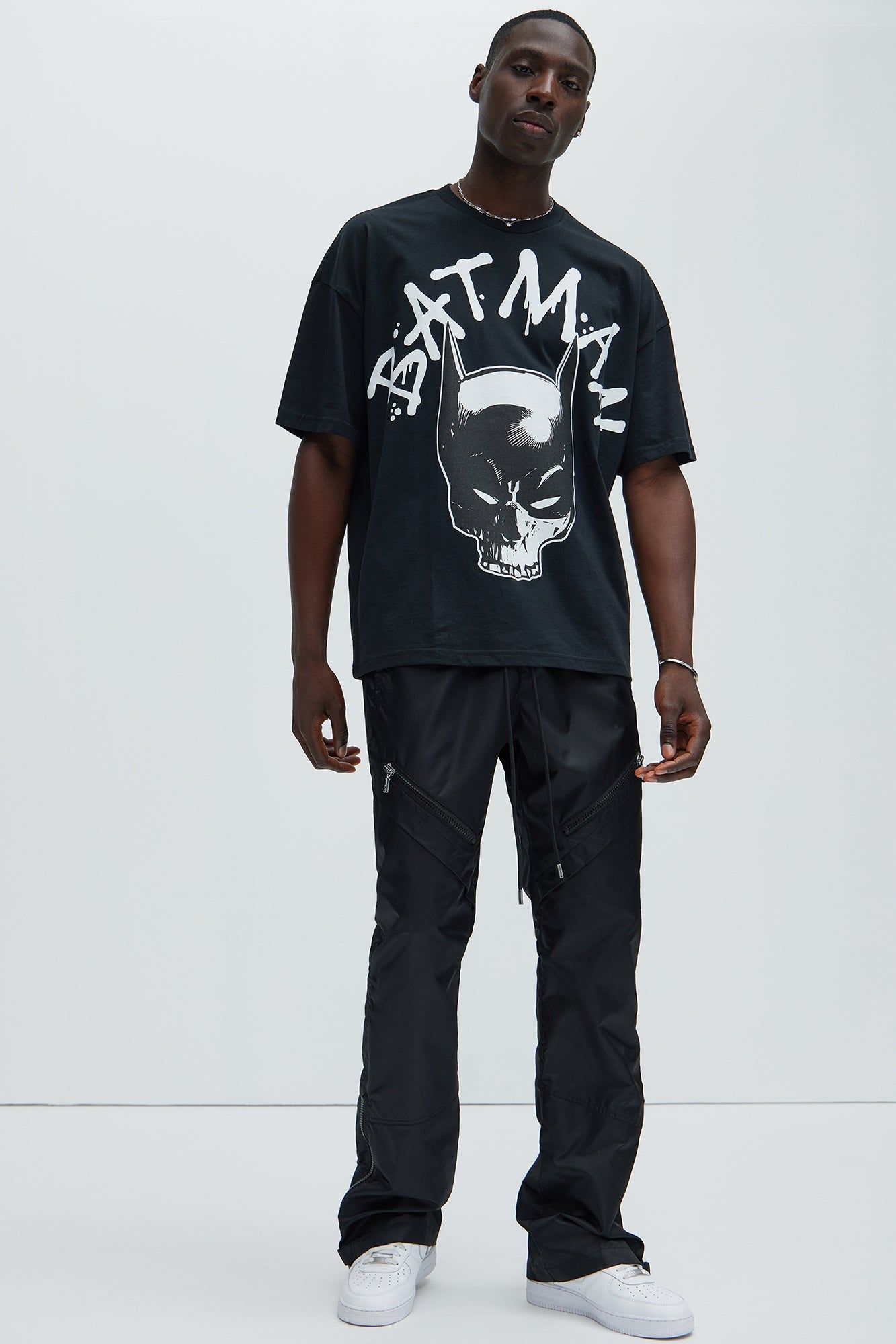 Batman Skull Oversize Short Sleeve Tee - Black sold by Fashion Nova product image thumbnail 3