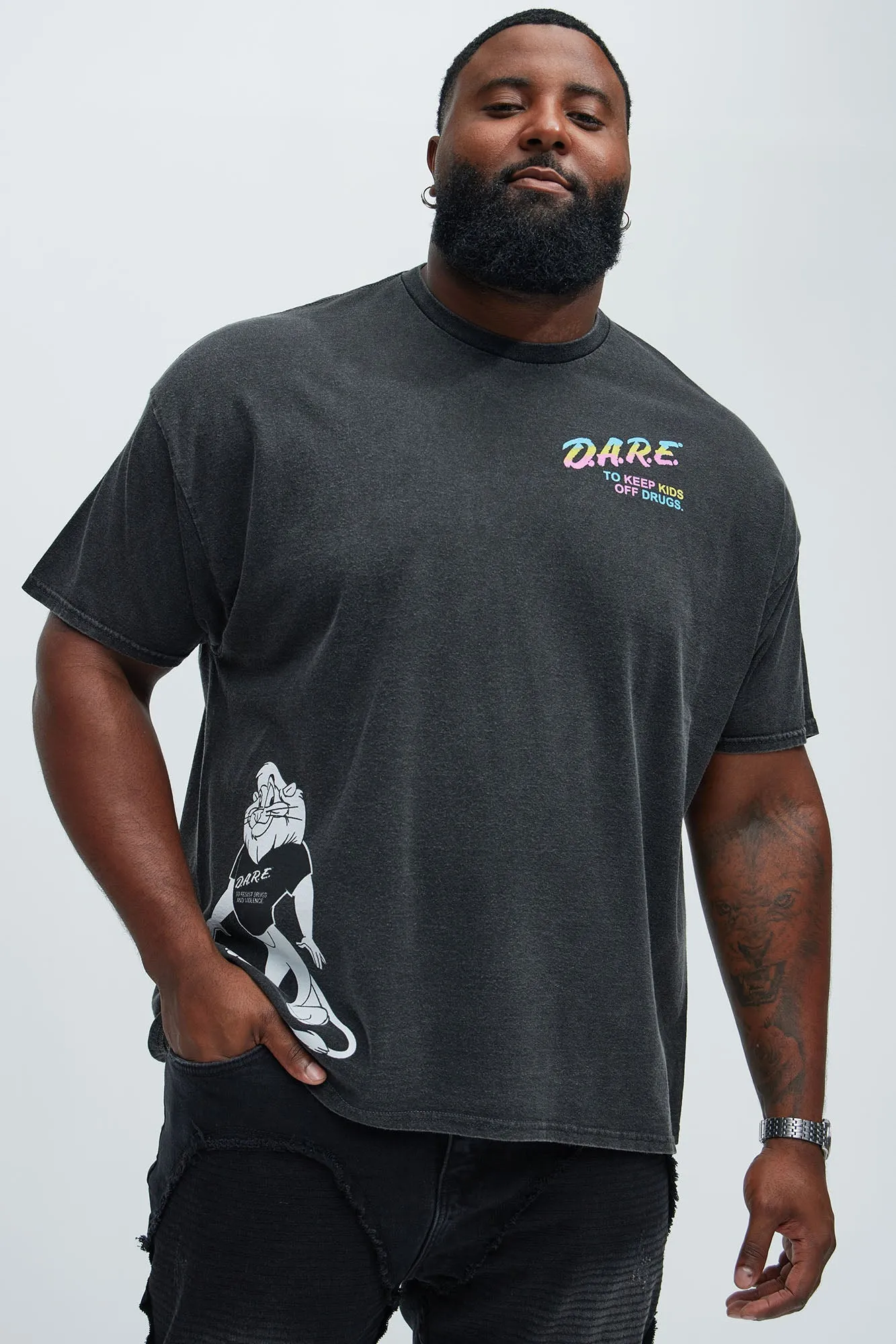DARE Daren The Lion Short Sleeve Tee - Black Wash sold by Fashion Nova product image thumbnail 5
