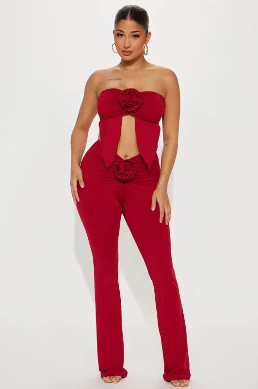 Libbi Pant Set - Red sold by Fashion Nova