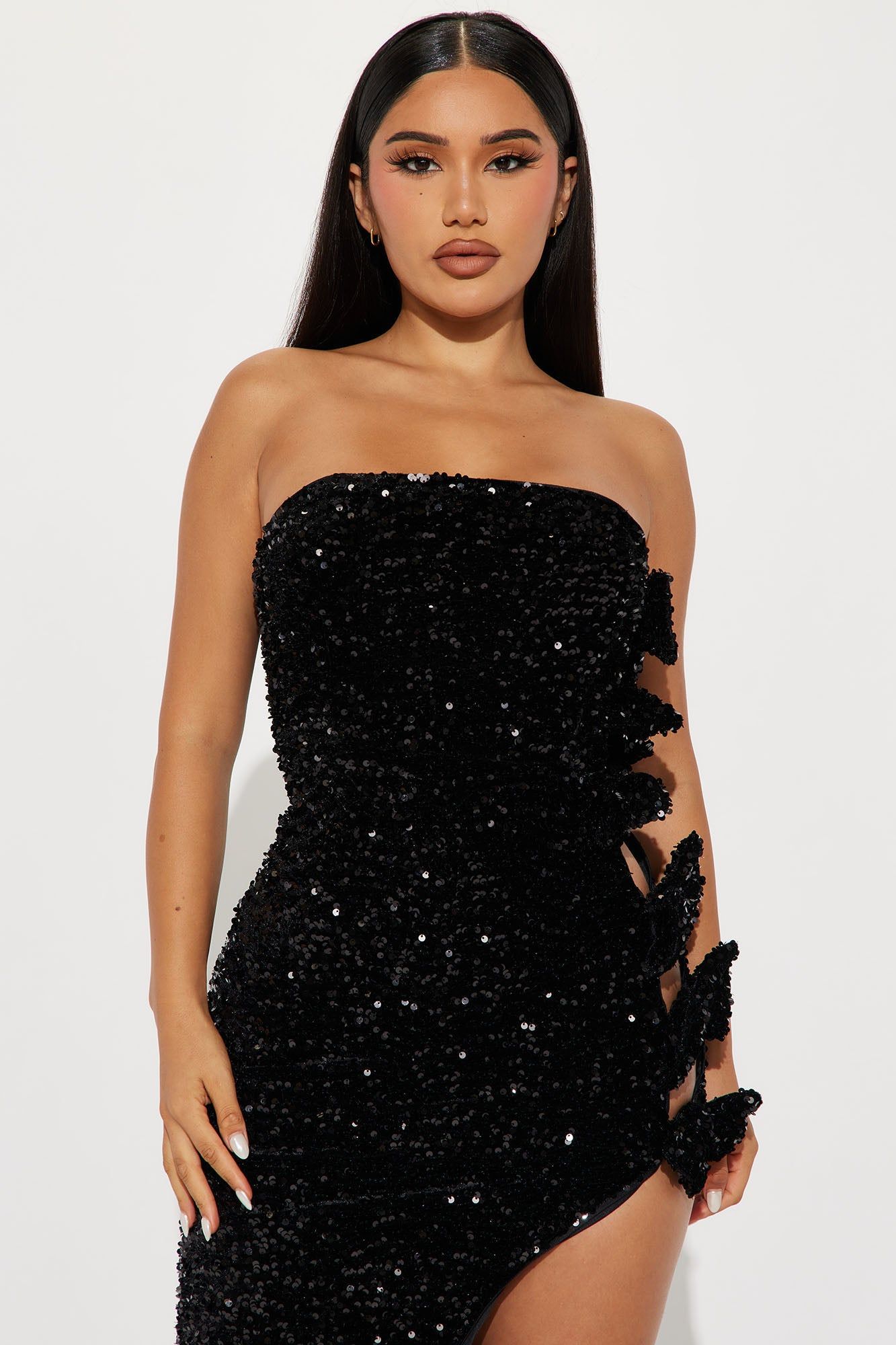 Emily Sequin Bow Gown - Black sold by Fashion Nova product image thumbnail 2