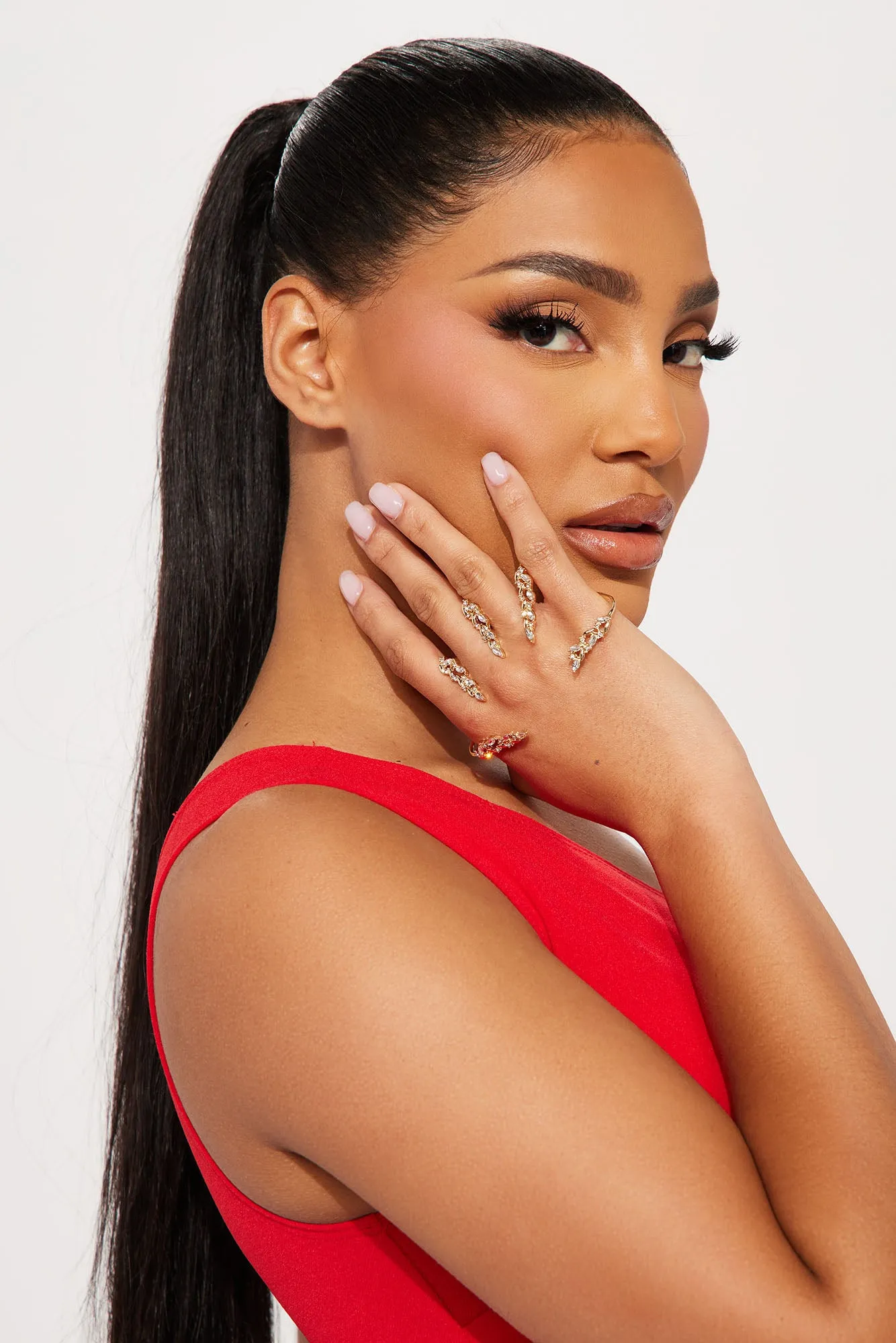 Hold On To Me Bracelet - Gold sold by Fashion Nova product image thumbnail 2