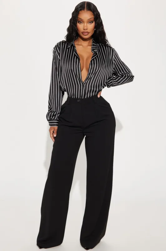 Hold On I'm Busy Trouser - Black sold by Fashion Nova
