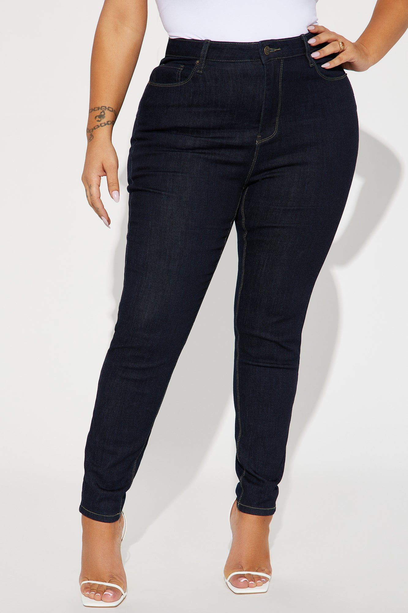 Aria Sculpting Skinny Jeans - Dark Wash sold by Fashion Nova product image thumbnail 5