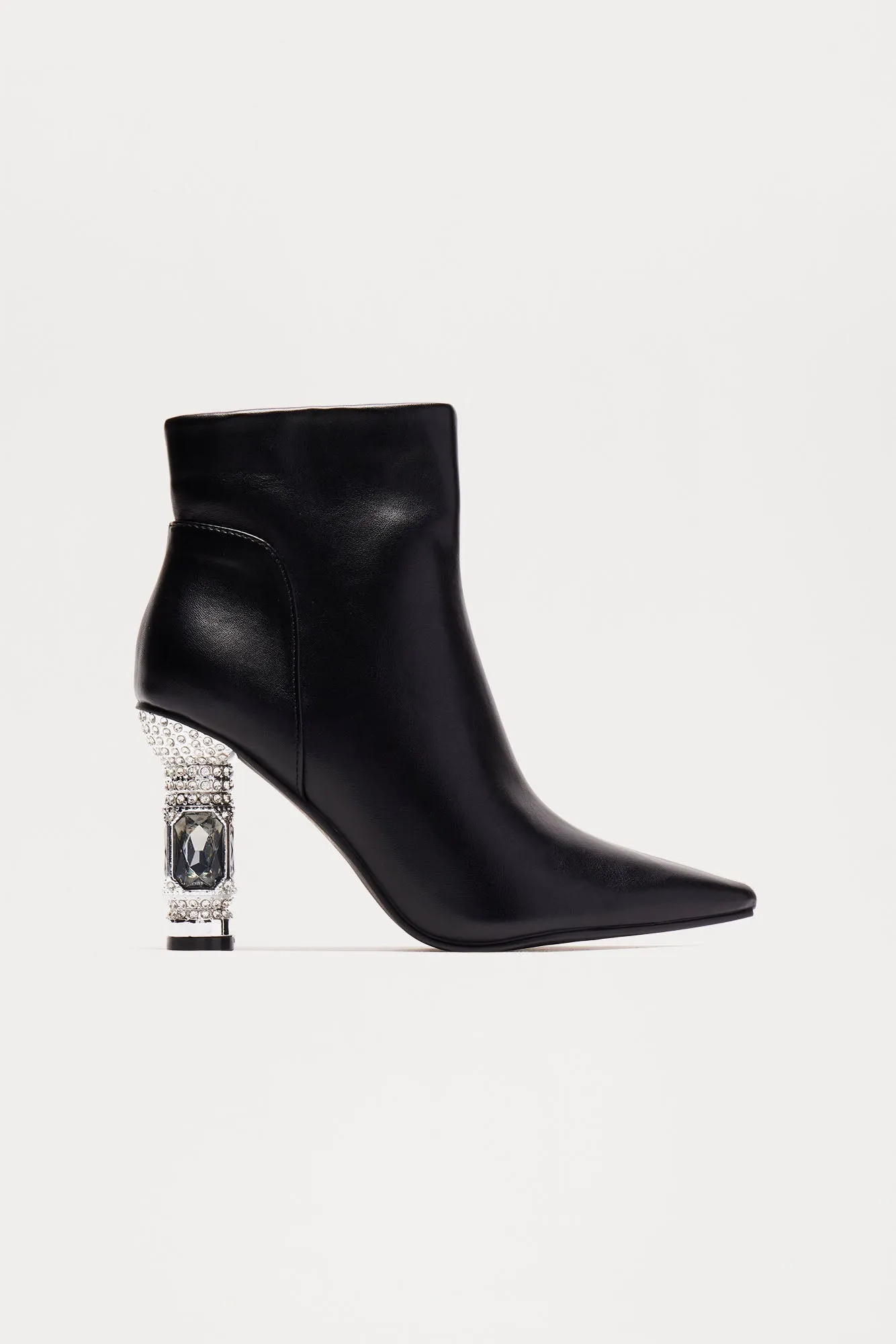 Paola Jewel Booties - Black sold by Fashion Nova