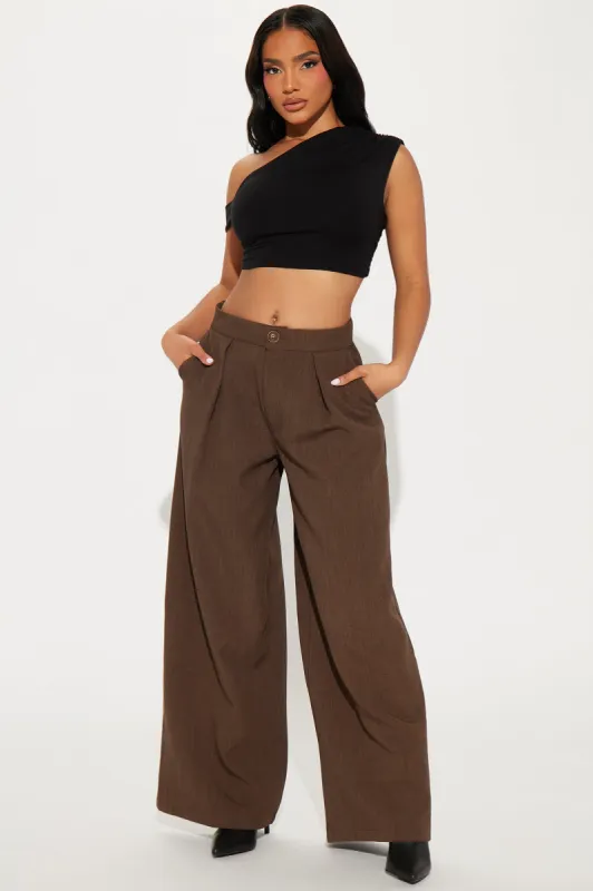 Work Too Hard Wide Leg Trouser - Chocolate sold by Fashion Nova