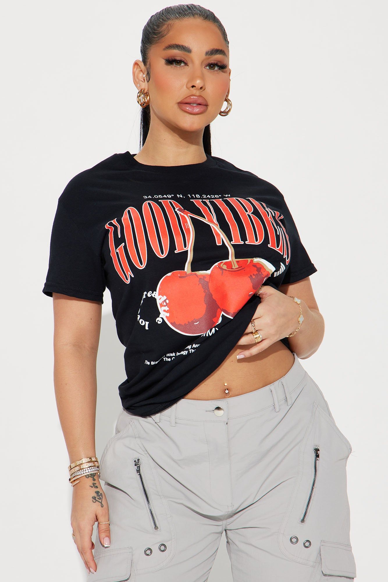 Good Vibes Spread The Love SHort Sleeve Tee - Black sold by Fashion Nova