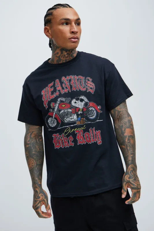 Peanuts Bike Rally Short Sleeve Tee - Black sold by Fashion Nova