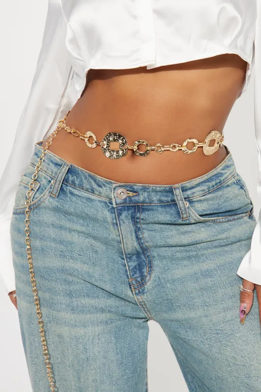 Lucille Chain Belt - Gold sold by Fashion Nova