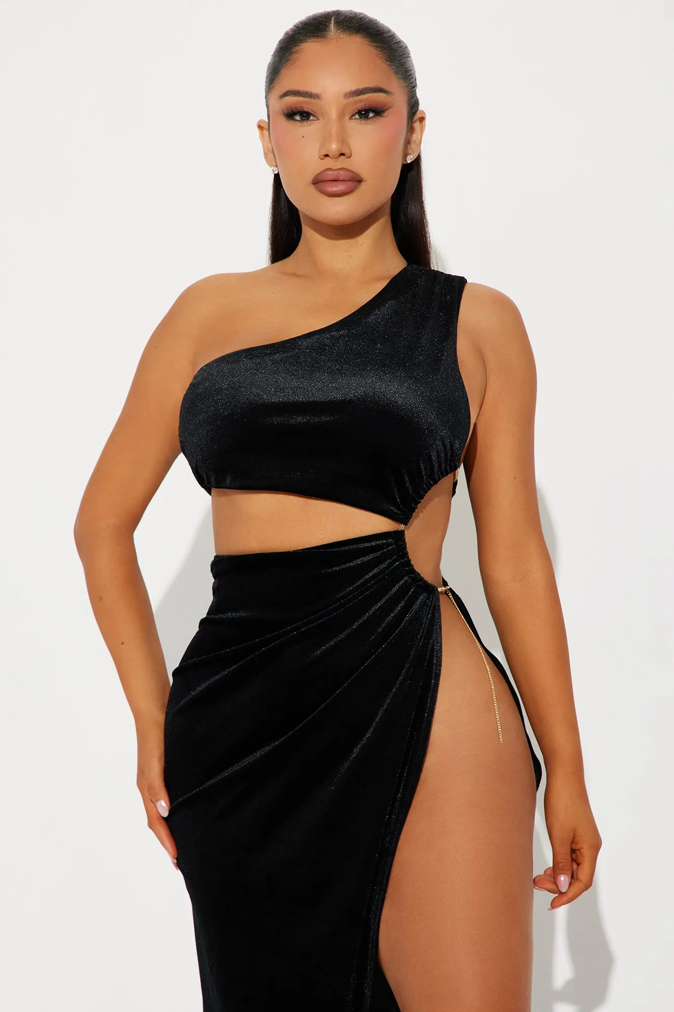 Monique High Slit Velvet Maxi Dress - Black sold by Fashion Nova product image thumbnail 2