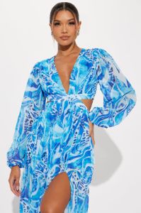 Villa Vacation Chiffon Maxi Dress - Blue/combo sold by Fashion Nova