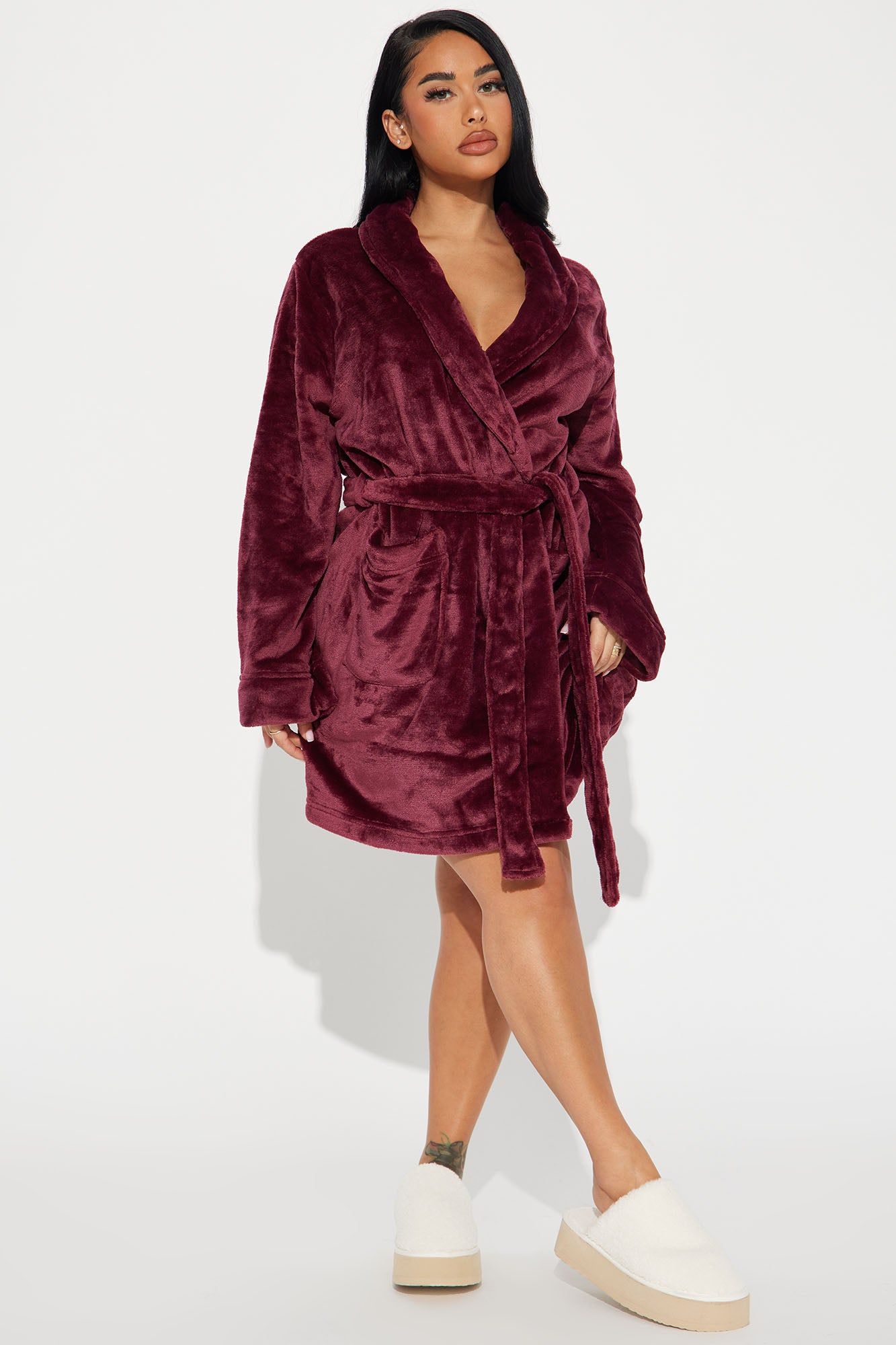 Major Relaxation Plush PJ Robe - Burgundy sold by Fashion Nova product image thumbnail 2
