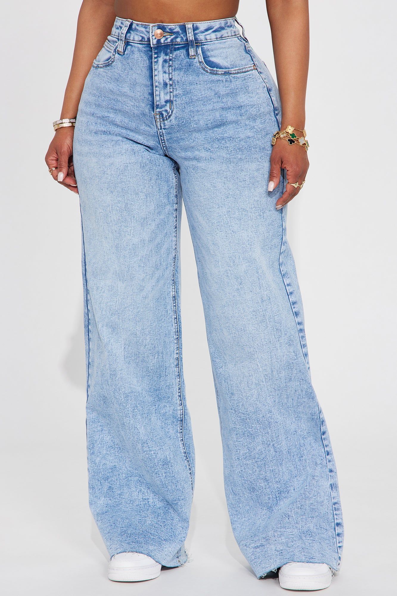 So Valid Stretch Wide Leg Jeans - Light Wash sold by Fashion Nova product image thumbnail 2
