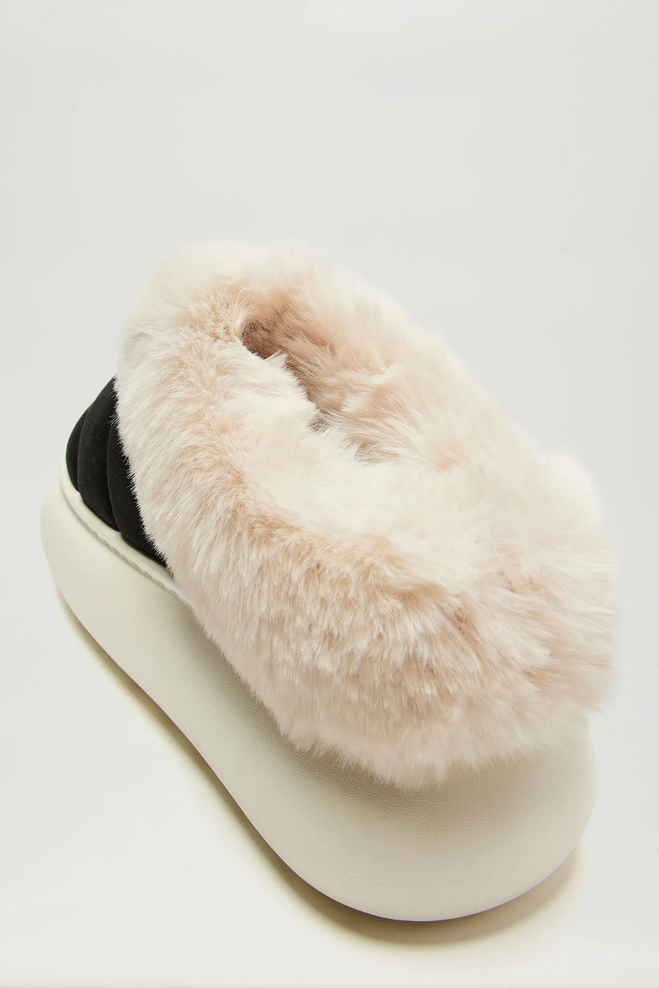 Give Me Cozy Feels Slippers - Black sold by Fashion Nova product image thumbnail 5