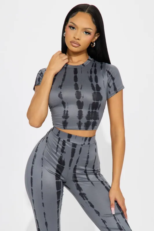Jazmin Tie Dye Capri Set - Charcoal sold by Fashion Nova