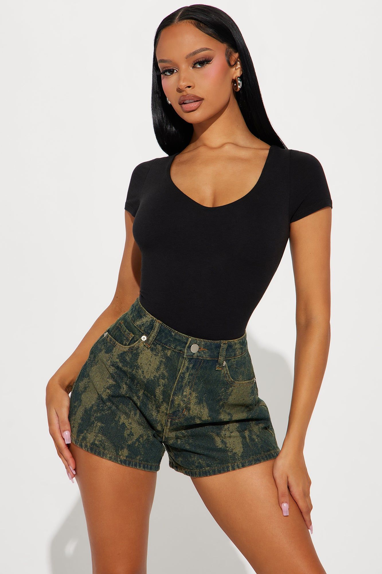 Vanessa V-Neck Double Layered Bodysuit - Black sold by Fashion Nova product image thumbnail 3