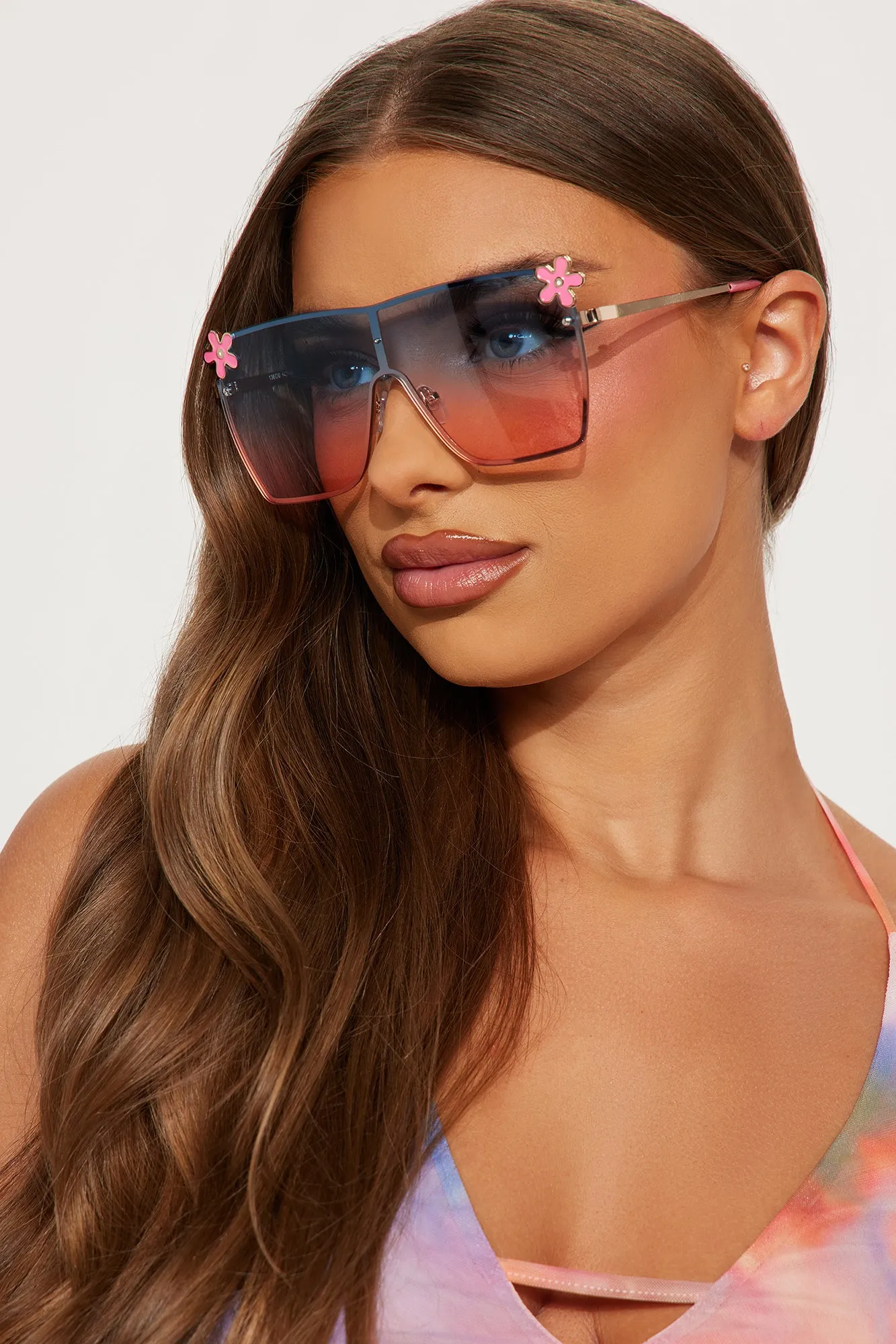 Flower Under The Sea Sunglasses - Pink sold by Fashion Nova