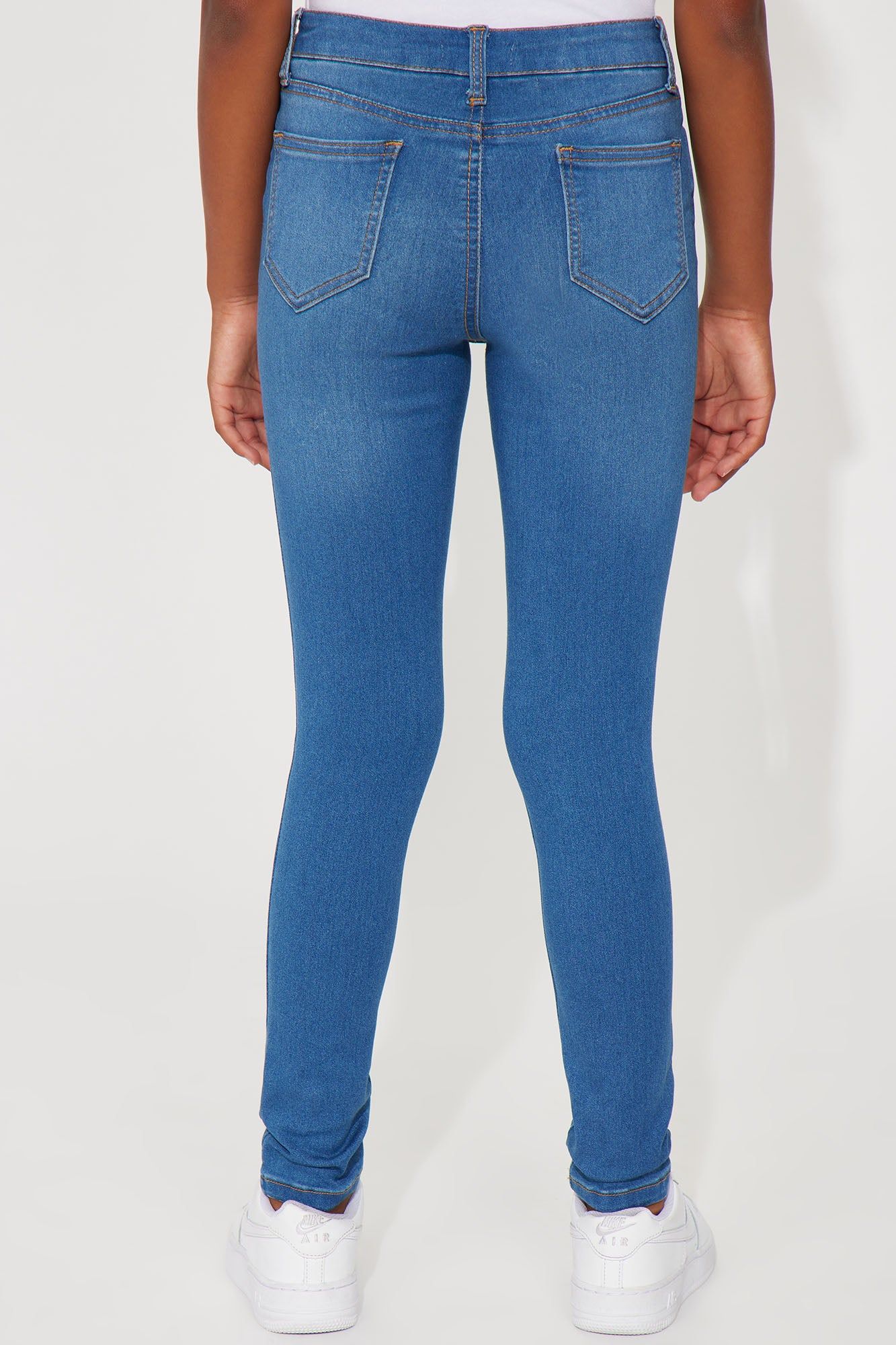 Mini Lilah Skinny Jeans - Medium Wash sold by Fashion Nova product image thumbnail 3
