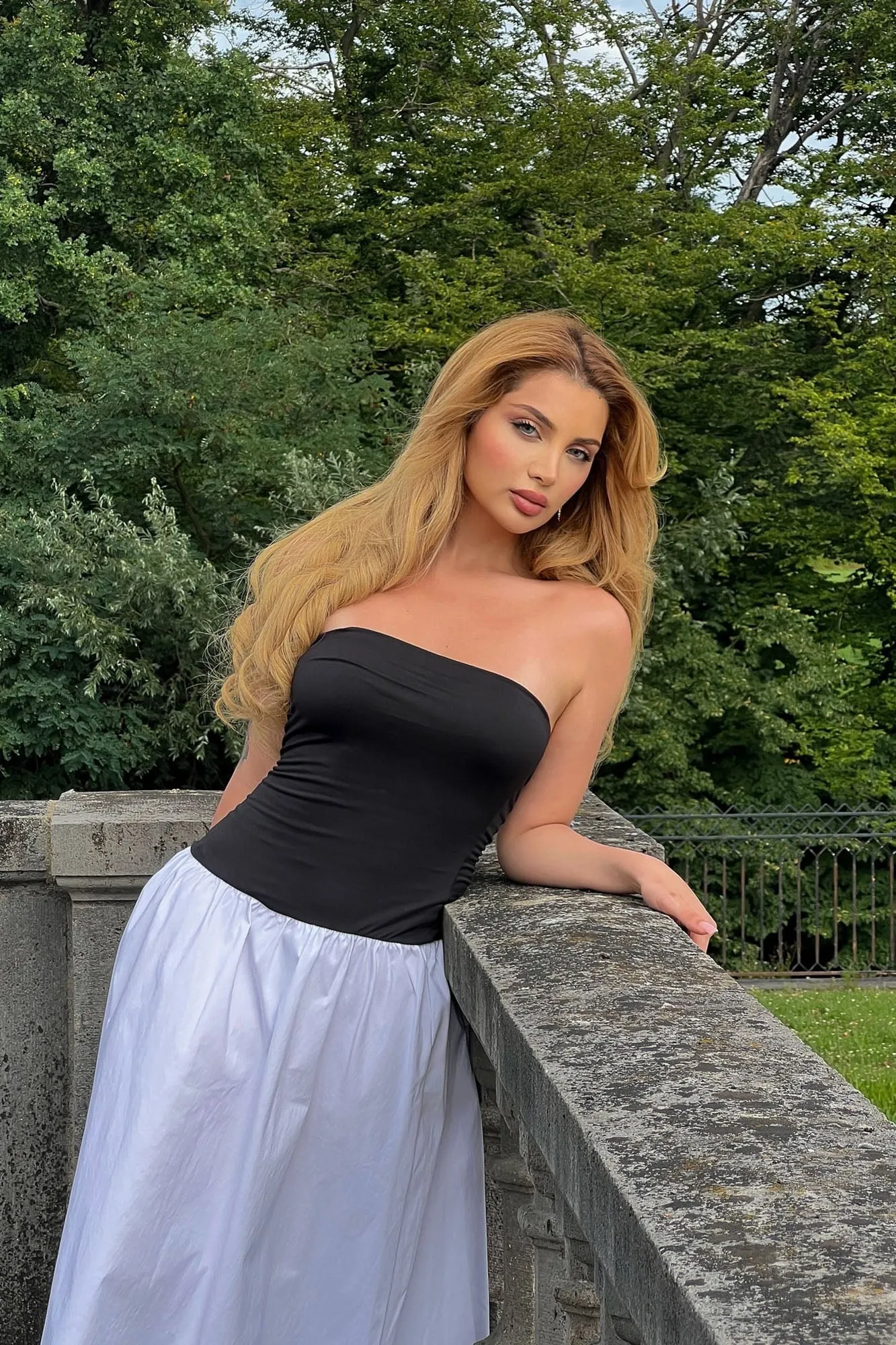 Emorie Strapless Midi Dress - Black/White sold by Fashion Nova