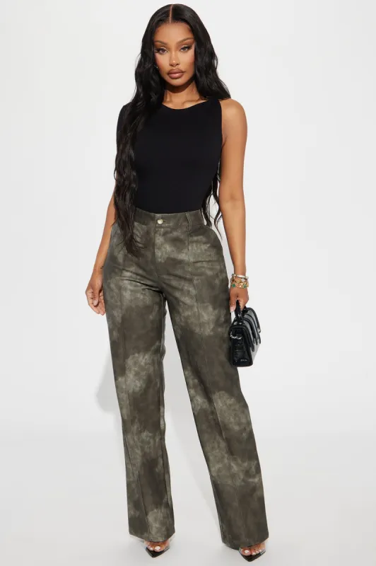 Lilliana Faux Leather Pant - Grey sold by Fashion Nova