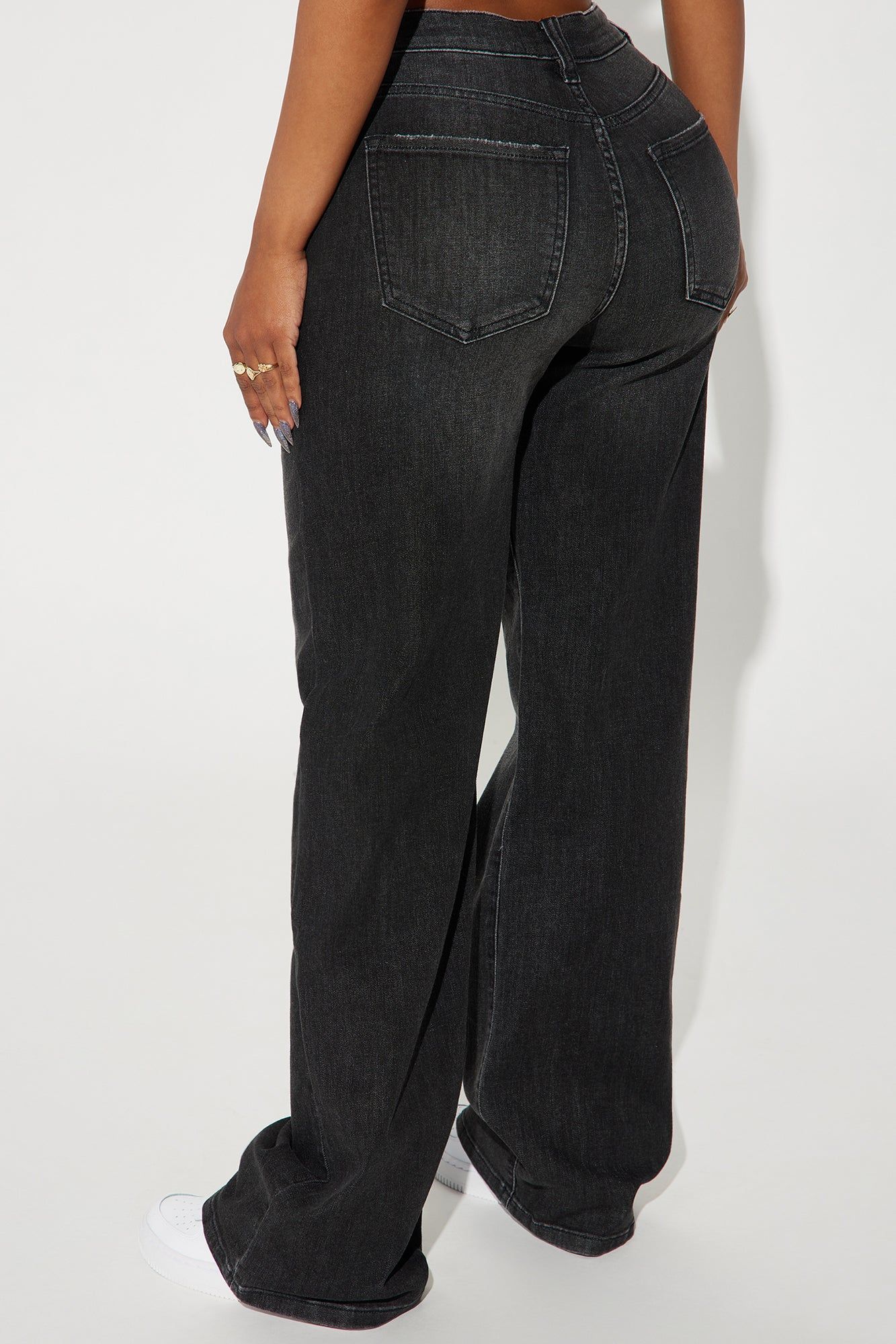 Bellissima Basic Stretch Straight Leg Jeans - Black Wash sold by Fashion Nova product image thumbnail 3
