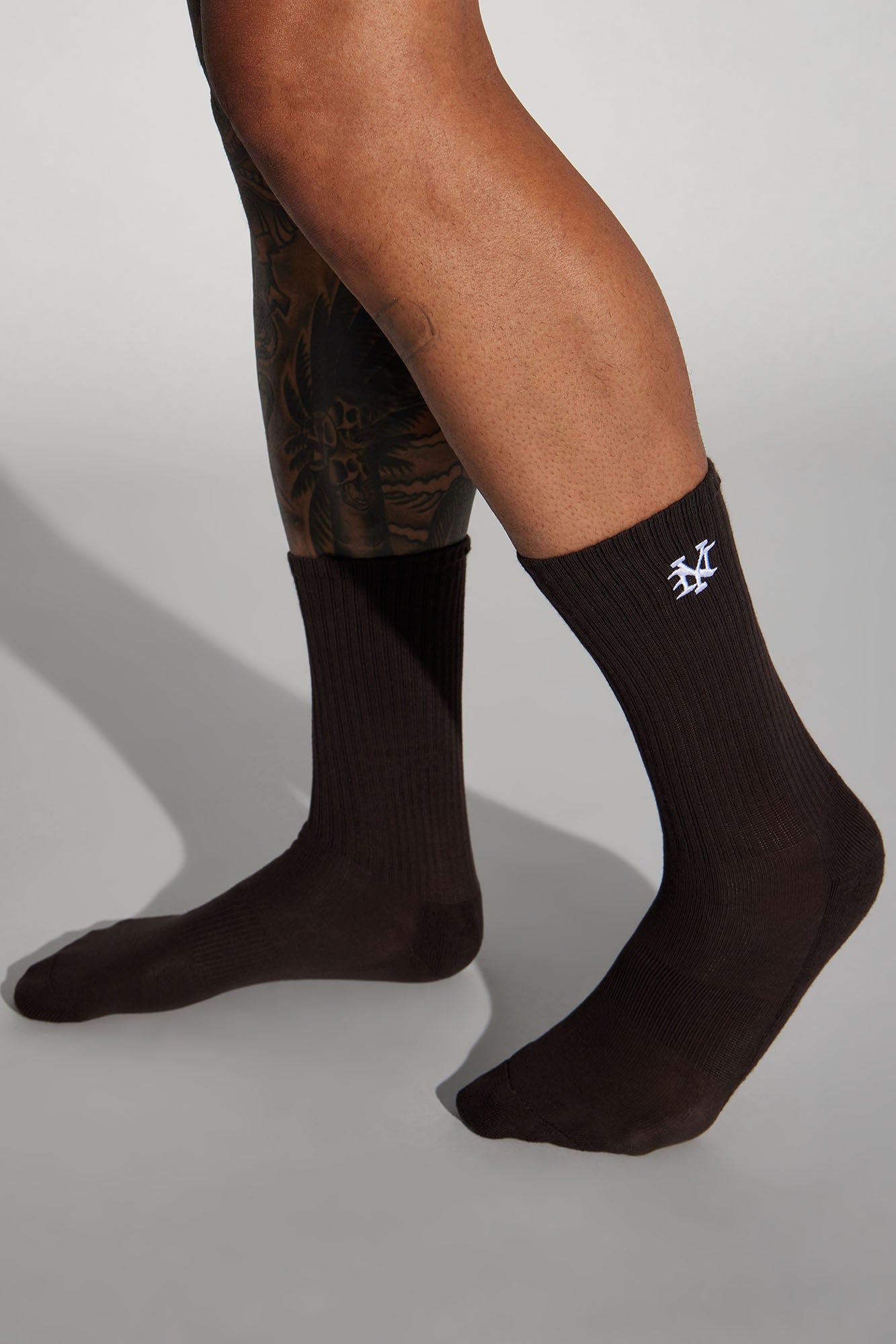 NY Crew Socks - Brown sold by Fashion Nova