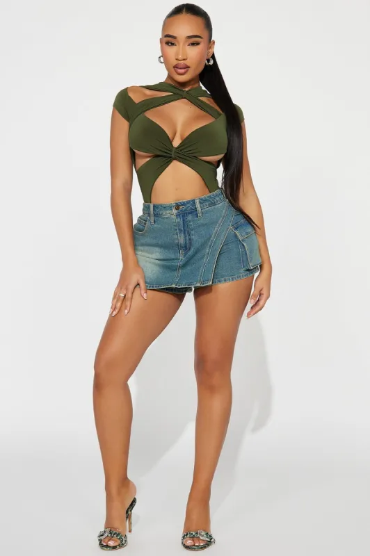 Jennie Tinted Denim Cargo Skort - Vintage Wash sold by Fashion Nova