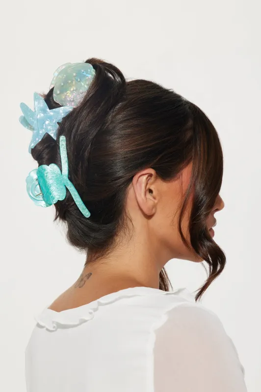 Ocean Calling 3 Piece Claw Clip Set - Blue/combo sold by Fashion Nova