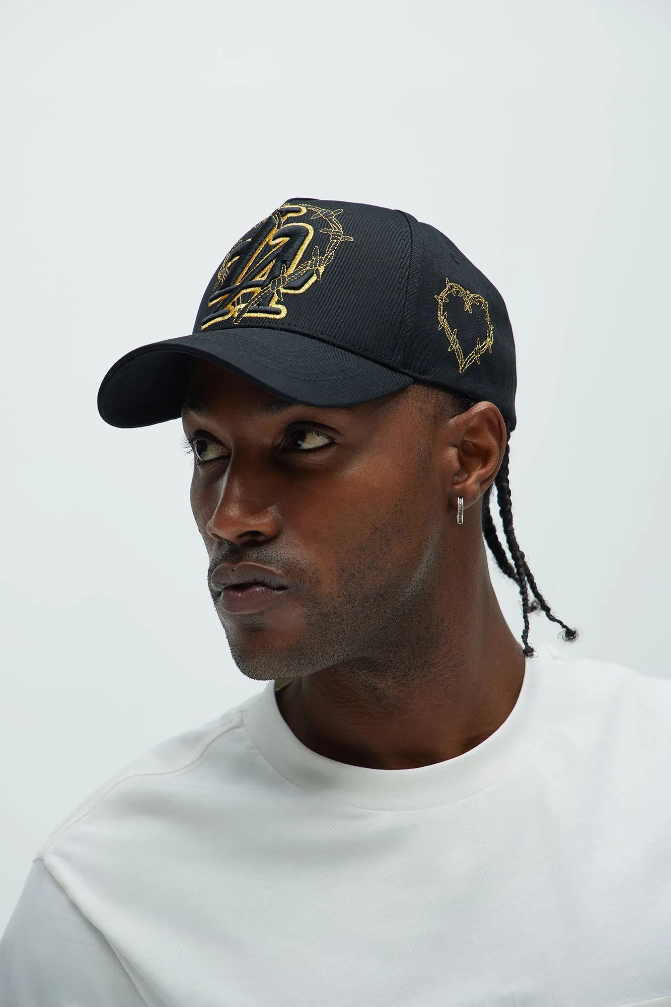 La Thorn Heart Snapback Hat - Black sold by Fashion Nova product image thumbnail 2