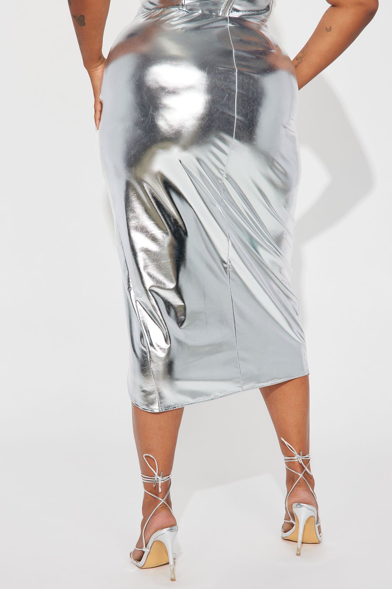 Selena Side Ruched Faux Leather Maxi Skirt - Silver sold by Fashion Nova product image thumbnail 6