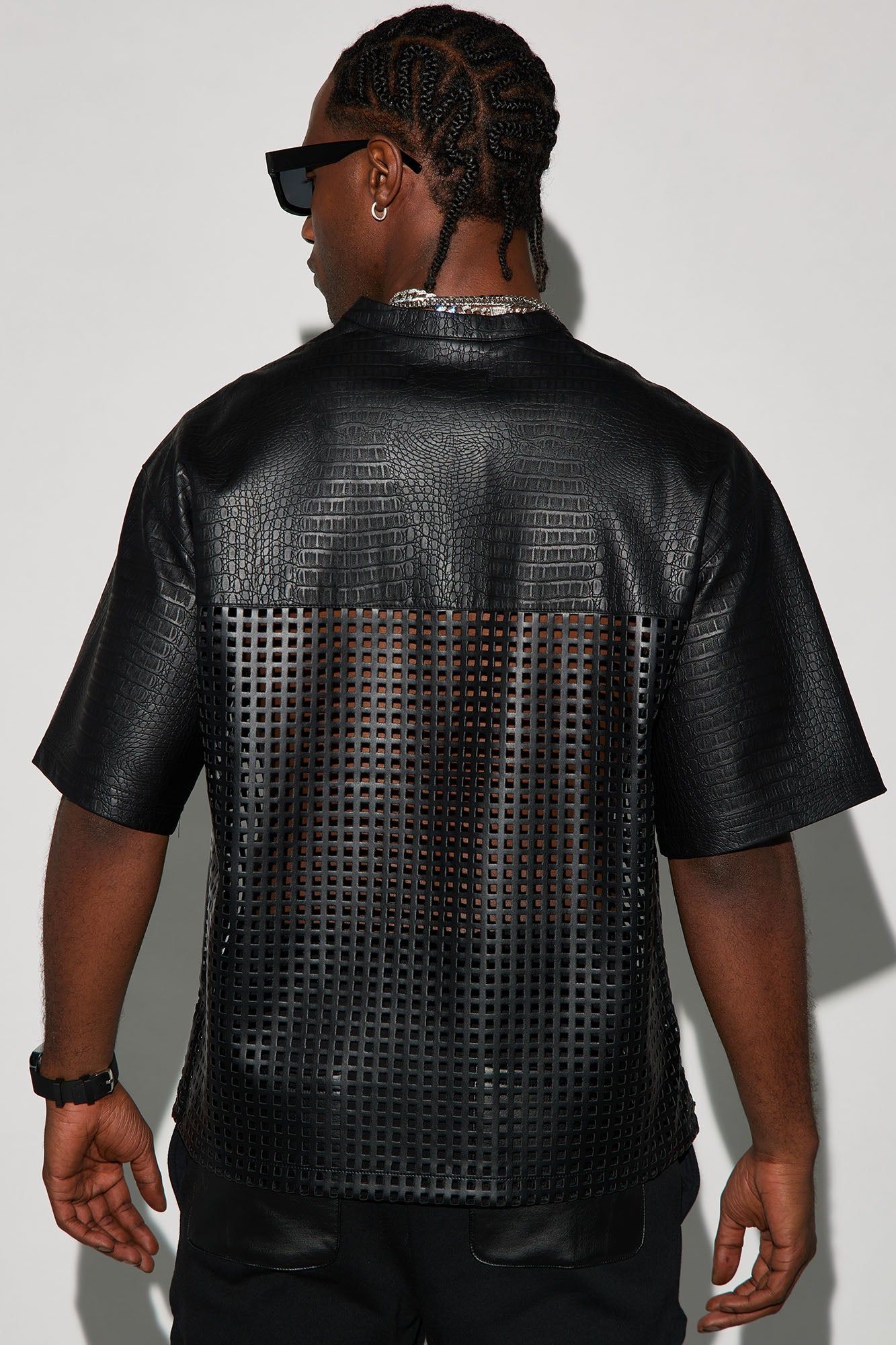 Gotta Run Faux Crocodile Leather Mesh Oversized Tee - Black sold by Fashion Nova product image thumbnail 4