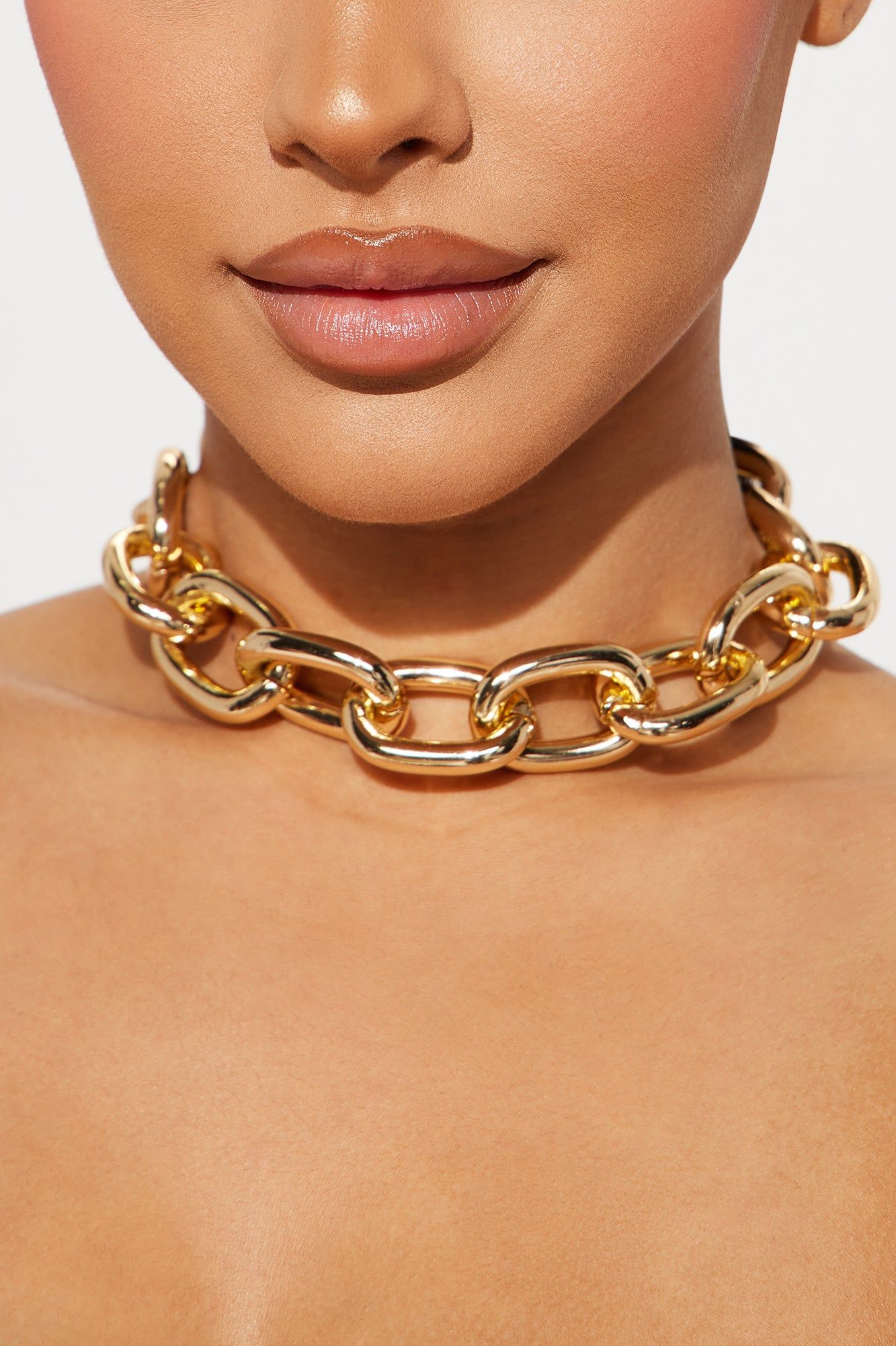 80s Babe Chain Necklace - Gold sold by Fashion Nova