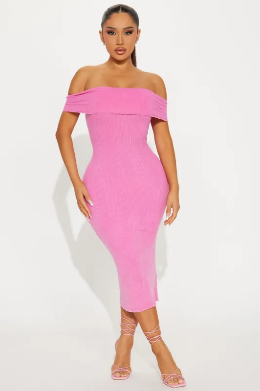 Lacie Ribbed Midi Dress - Fuchsia sold by Fashion Nova