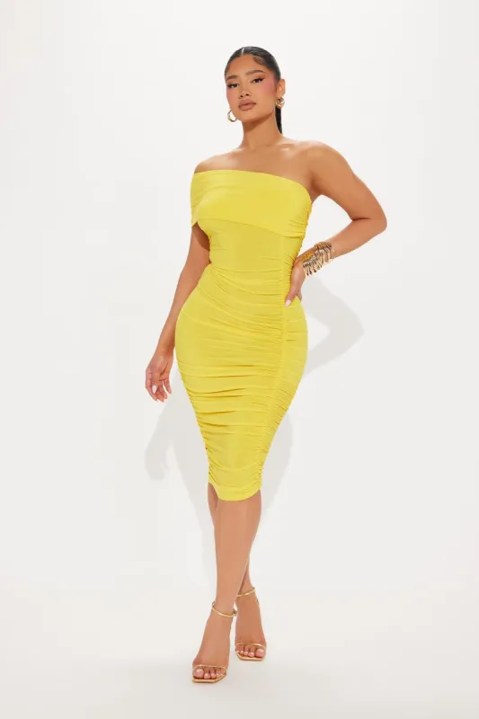 Serene Dream Off Shoulder Midi Dress - Yellow sold by Fashion Nova