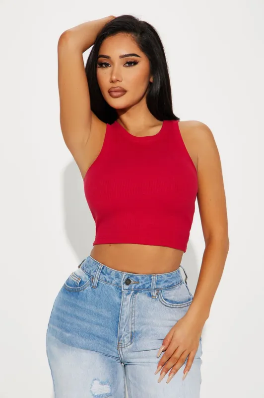 Emma Classic Ribbed Tee - DarkRed sold by Fashion Nova