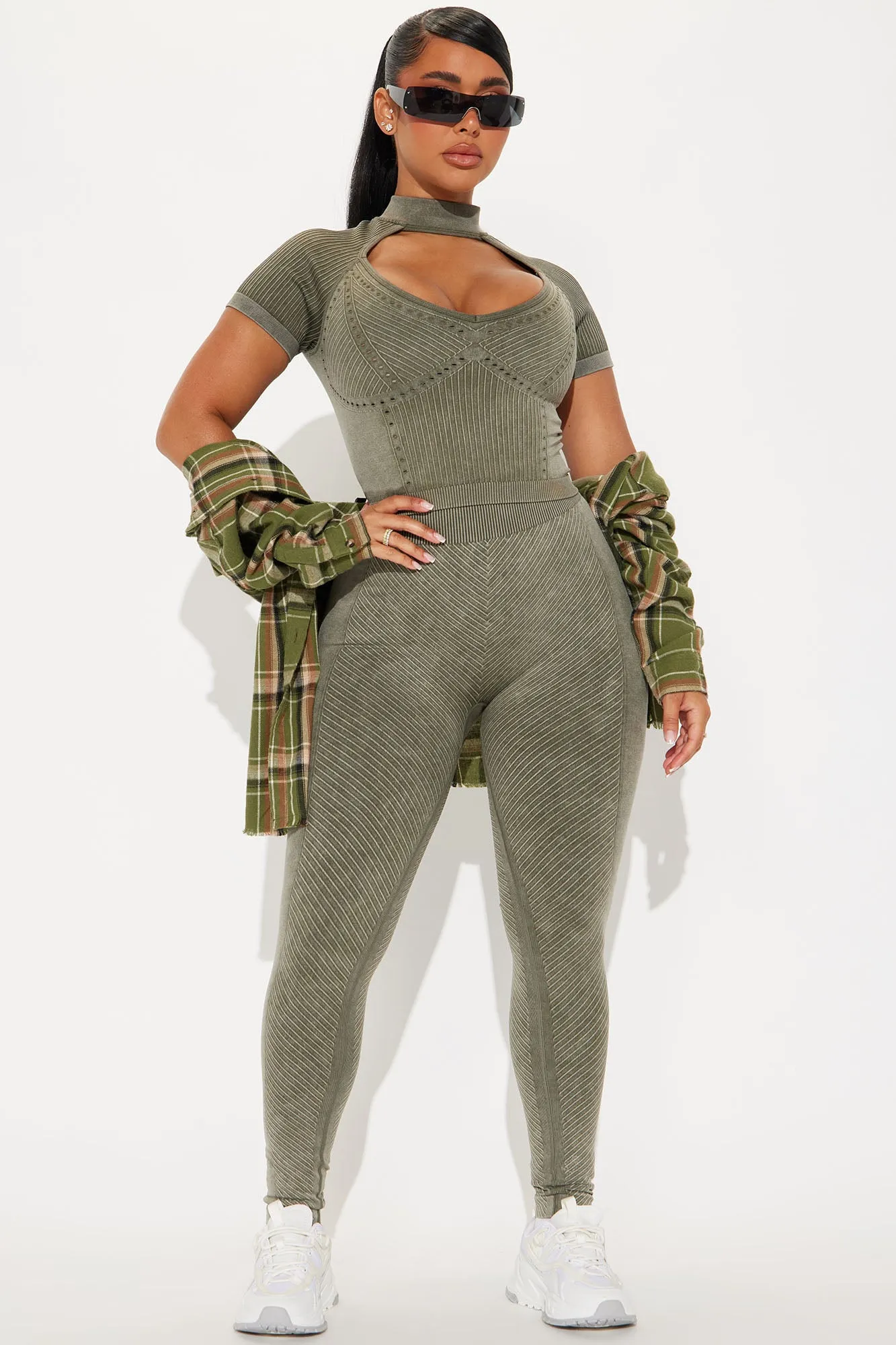 Hiking Trail Washed Seamless Active Set - Olive sold by Fashion Nova